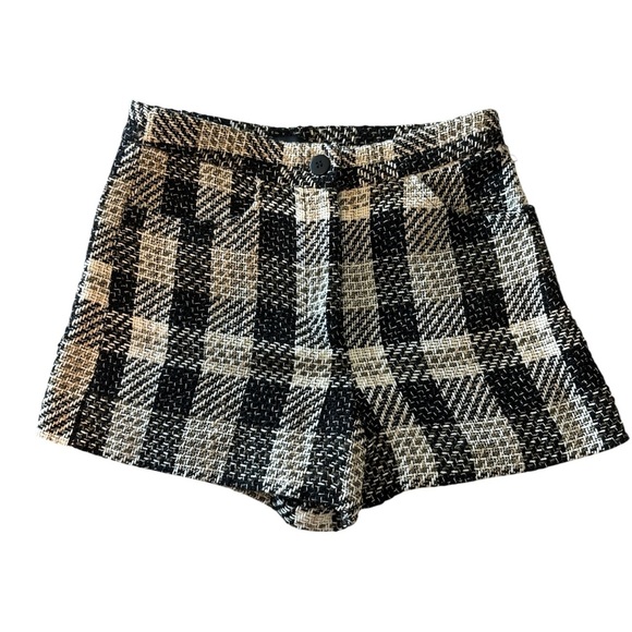 Zara Black and Cream High Waist Shorts - Picture 4 of 7